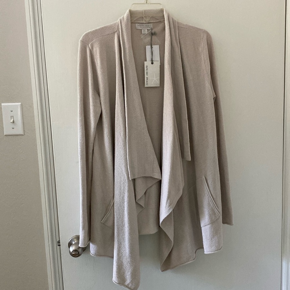 NWT Barefoot Dreams, cozy chic sweater S/M